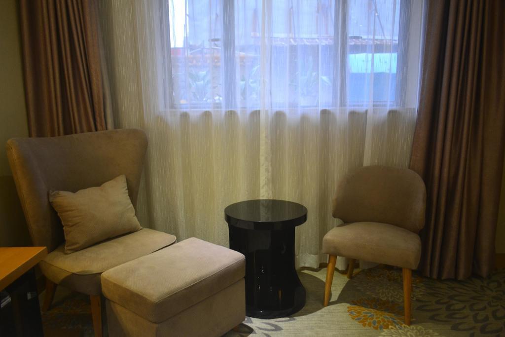 Lavande Hotel Zhuhai Gongbei Port Square Camera foto